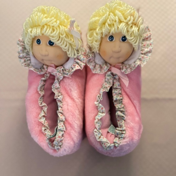 Vintage Other - Cabbage Patch Kids vintage kids pink slippers blonde doll Size 2-3.